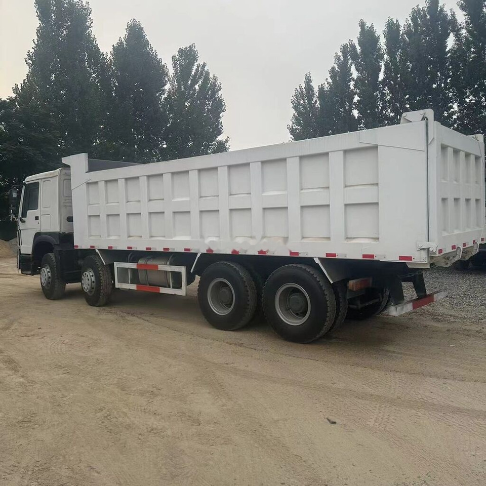 Howo 371 - Tippbil lastbil: bild 1 Howo 371 - Tippbil lastbil: bild 1