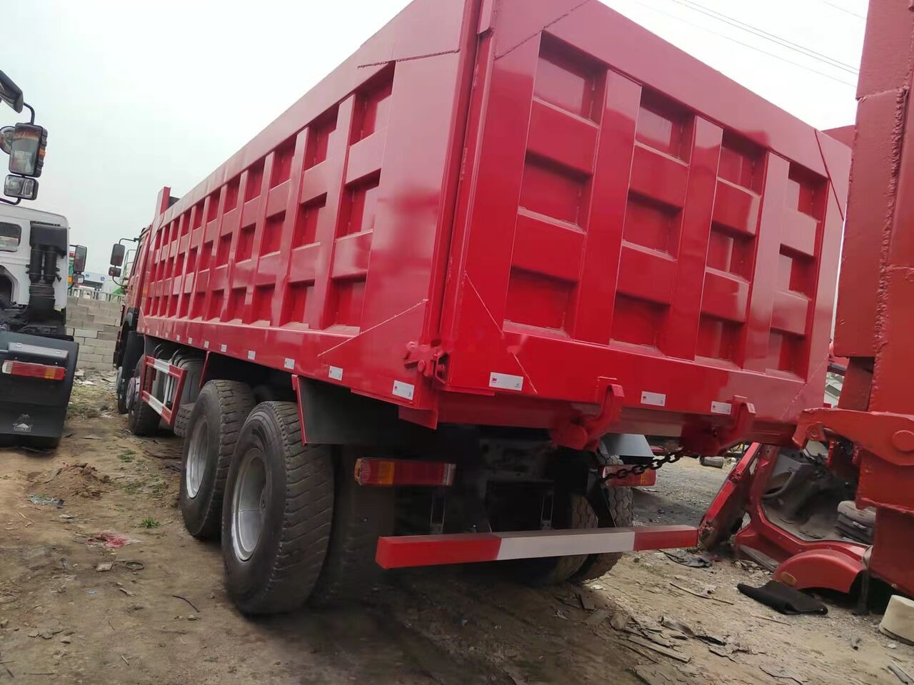 Howo 375 8x4 - Tippbil lastbil: bild 5 Howo 375 8x4 - Tippbil lastbil: bild 5