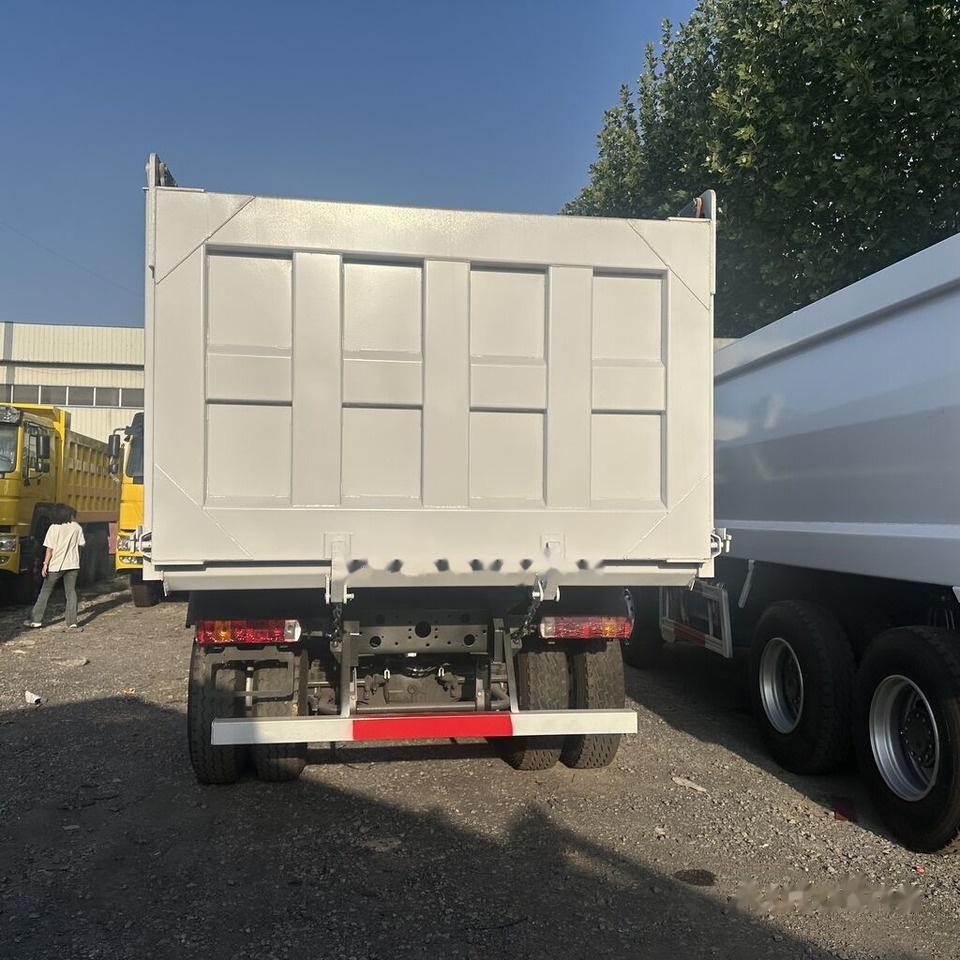 Howo HOHAN - Tippbil lastbil: bild 2 Howo HOHAN - Tippbil lastbil: bild 2