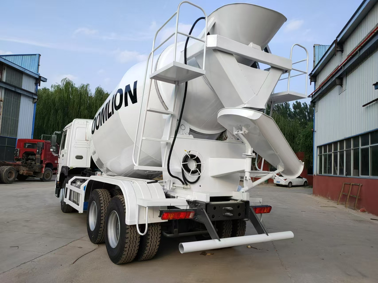 Howo HOWO 371 concrete truck - Betongbil: bild 3 Howo HOWO 371 concrete truck - Betongbil: bild 3