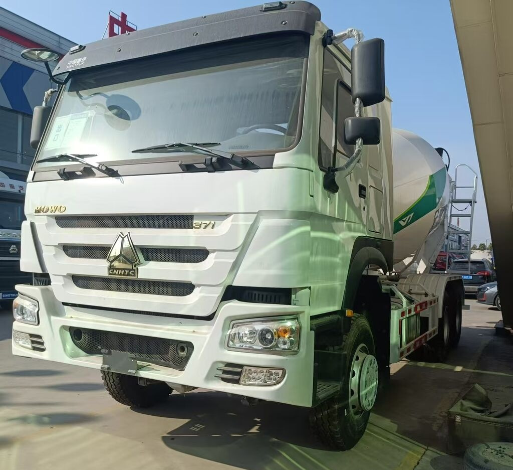 Howo XCMG on chassis - Betongbil: bild 3 Howo XCMG on chassis - Betongbil: bild 3