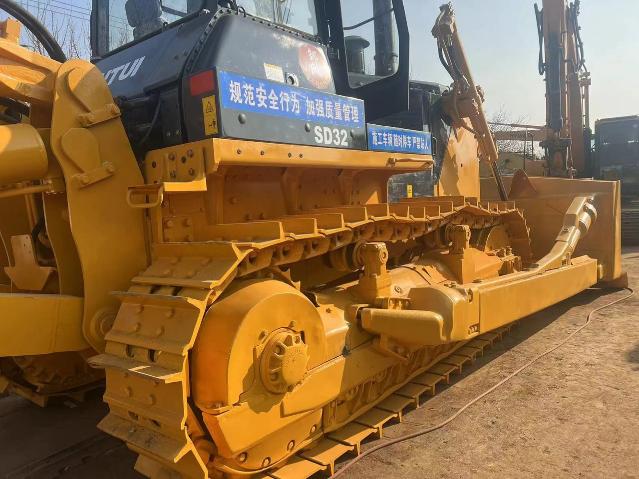 Shantui SD32 - Bulldozer: bild 5 Shantui SD32 - Bulldozer: bild 5