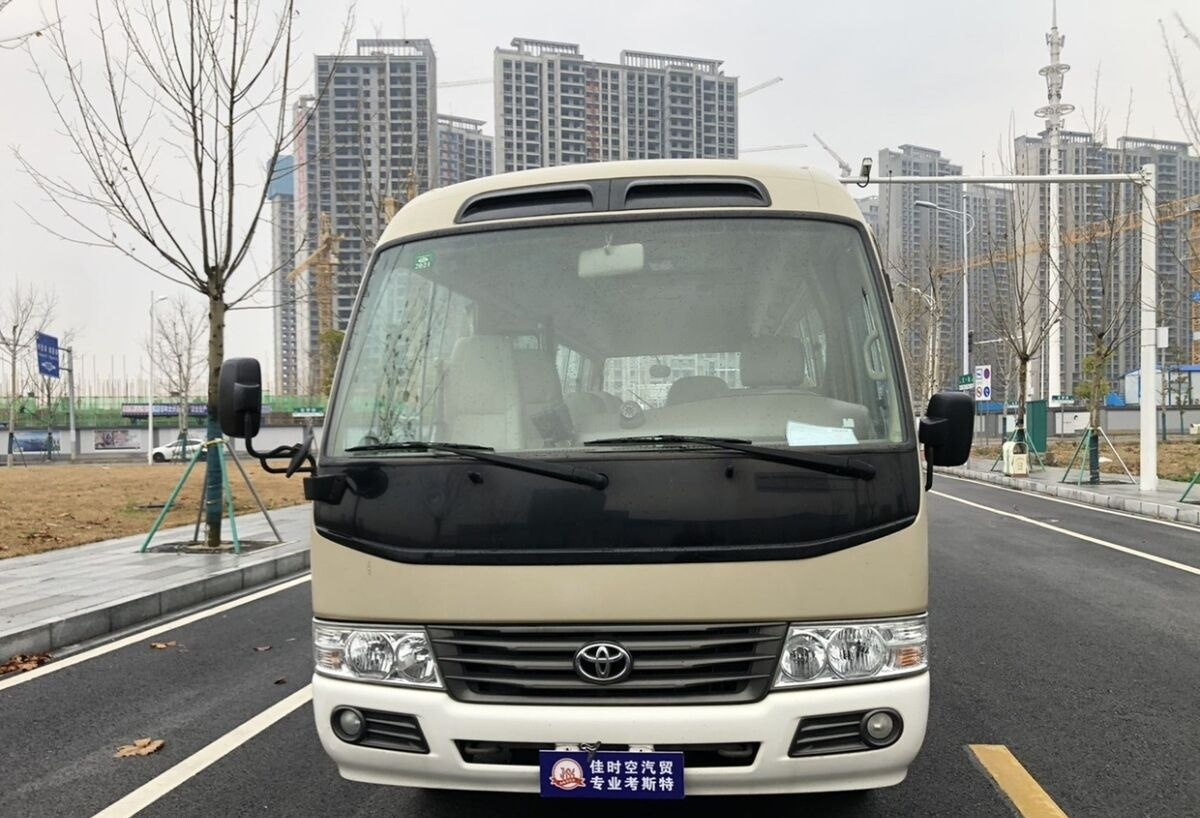 Toyota Coaster - Förortsbuss: bild 3 Toyota Coaster - Förortsbuss: bild 3