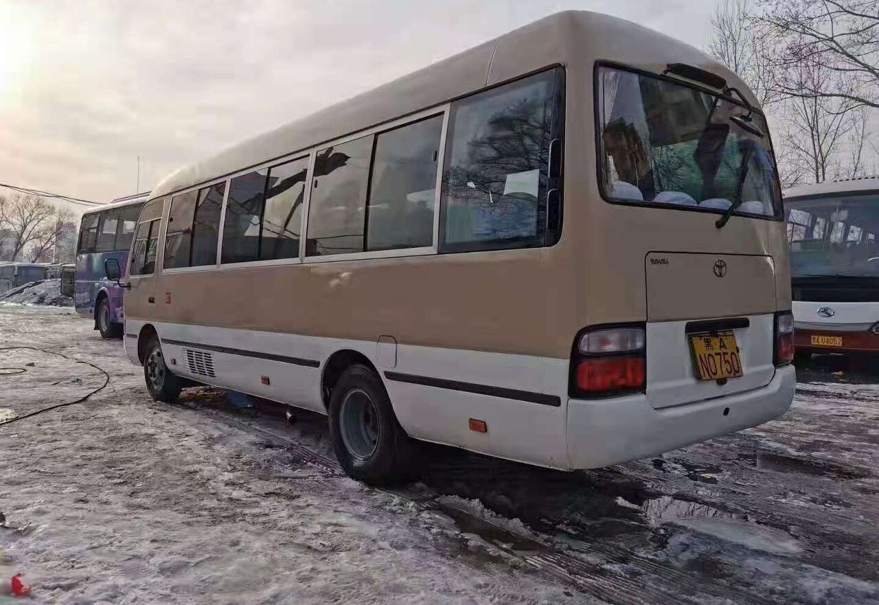Toyota Coaster - Förortsbuss: bild 1 Toyota Coaster - Förortsbuss: bild 1