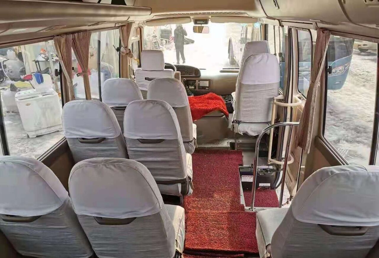 Toyota Coaster - Förortsbuss: bild 3 Toyota Coaster - Förortsbuss: bild 3