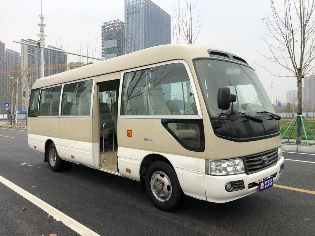 Toyota Coaster - Stadsbuss: bild 5 Toyota Coaster - Stadsbuss: bild 5