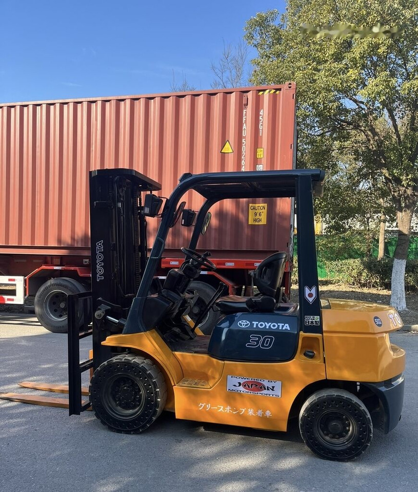 Toyota FD30 - Dieseltruck: bild 3 Toyota FD30 - Dieseltruck: bild 3