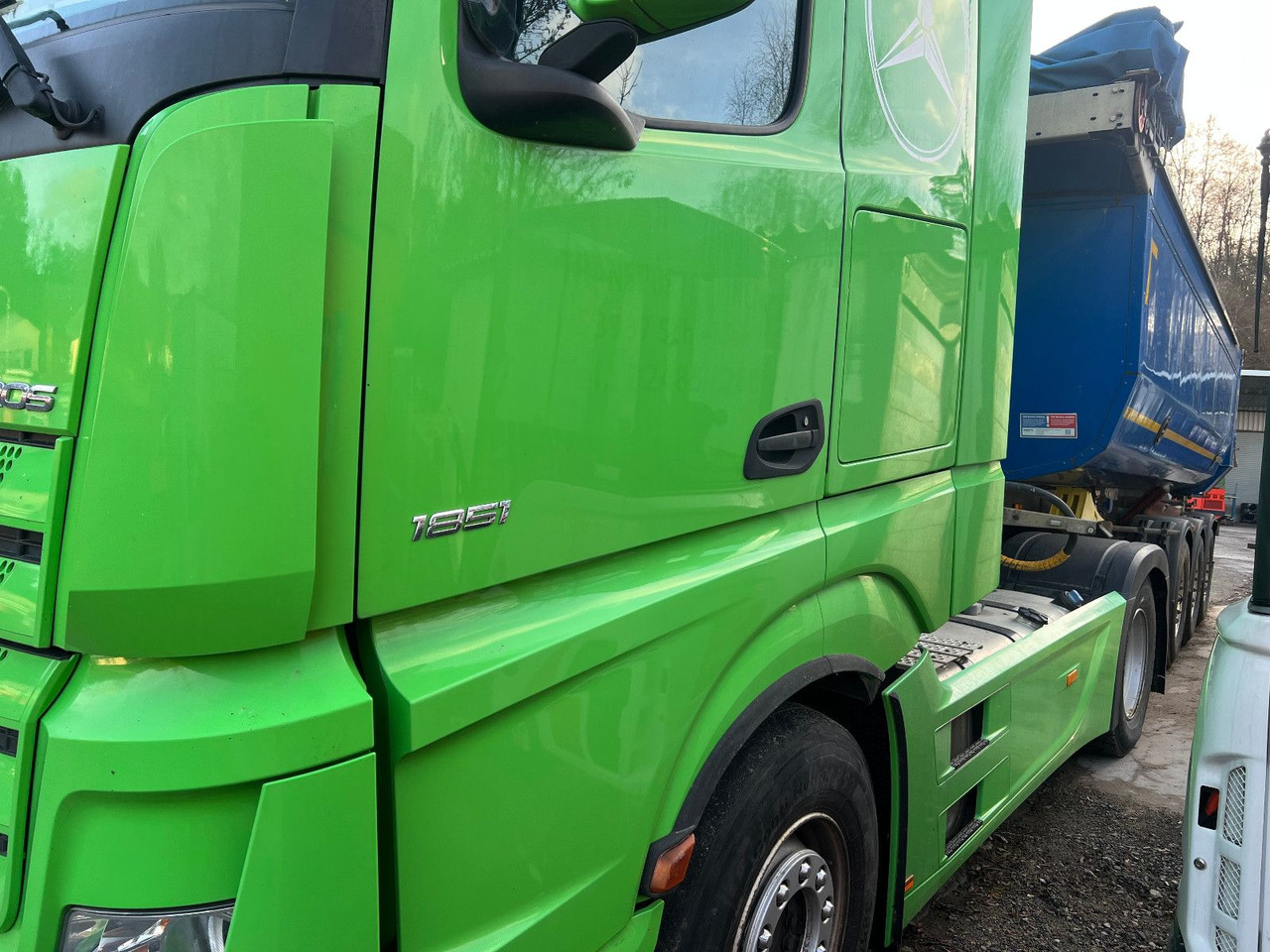 Mercedes-Benz 1851 - Dragbil: bild 2 Mercedes-Benz 1851 - Dragbil: bild 2