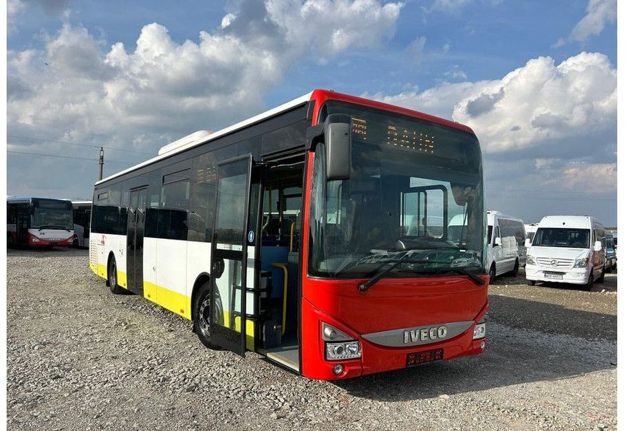 Iveco Crossway LE - Förortsbuss: bild 1 Iveco Crossway LE - Förortsbuss: bild 1