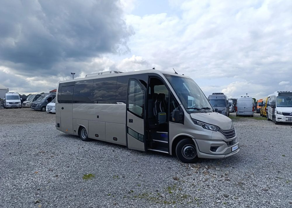 Iveco Mercus Daily 70C21 - Minibuss, Persontransport: bild 2 Iveco Mercus Daily 70C21 - Minibuss, Persontransport: bild 2