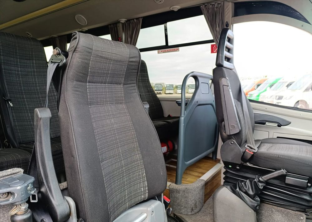 Minibuss, Persontransport Iveco Sunrise: bild 10