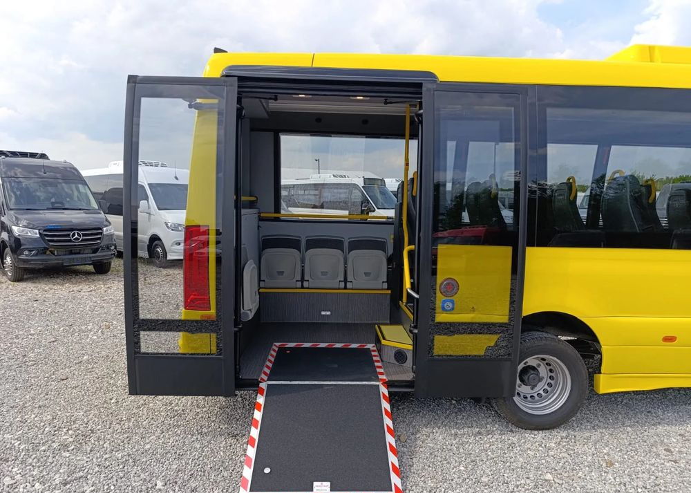 Mercedes-Benz Sprinter 517 CITY - Stadsbuss: bild 5 Mercedes-Benz Sprinter 517 CITY - Stadsbuss: bild 5