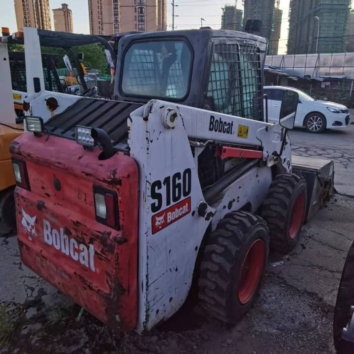 BOBCAT s160 - Kompaktlastare/ Slirstyrda lastare: bild 3 BOBCAT s160 - Kompaktlastare/ Slirstyrda lastare: bild 3