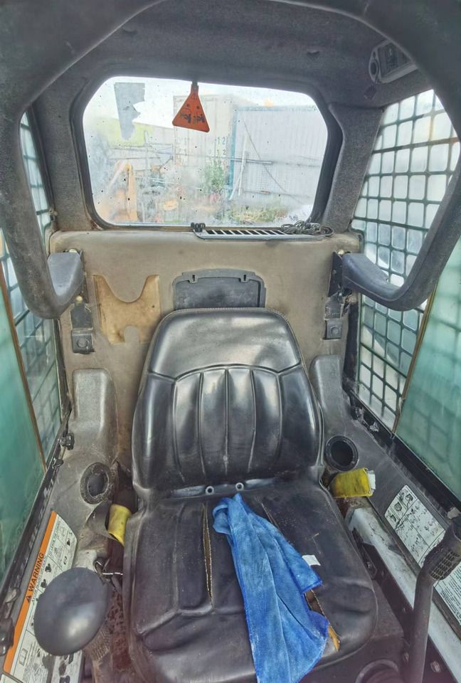 BOBCAT s160 - Kompaktlastare/ Slirstyrda lastare: bild 4 BOBCAT s160 - Kompaktlastare/ Slirstyrda lastare: bild 4