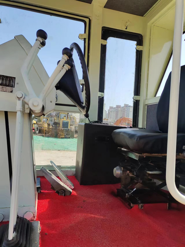 CATERPILLAR 140K - Väghyvel: bild 3 CATERPILLAR 140K - Väghyvel: bild 3