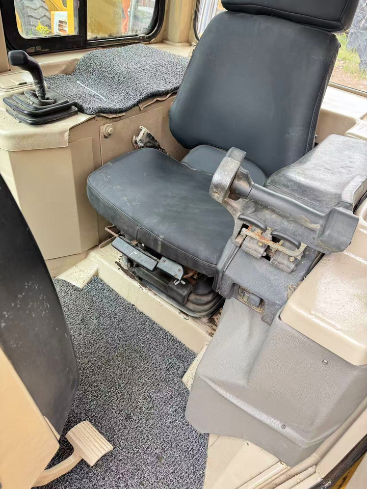 CATERPILLAR D5M - Bulldozer: bild 3 CATERPILLAR D5M - Bulldozer: bild 3