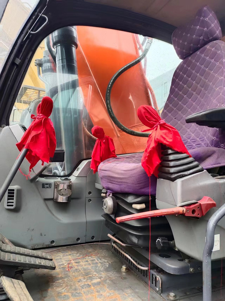 DOOSAN DX225LC - Bandgrävare: bild 3 DOOSAN DX225LC - Bandgrävare: bild 3