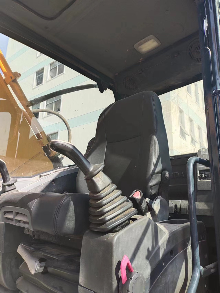 HYUNDAI 220LC-9S 305LC-9T 385LC-9T - Bandgrävare: bild 3 HYUNDAI 220LC-9S 305LC-9T 385LC-9T - Bandgrävare: bild 3