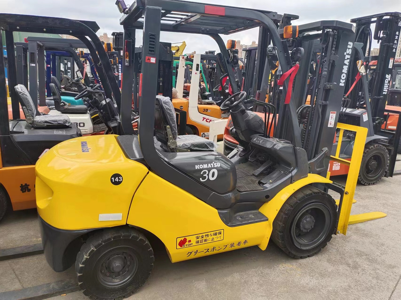 KOMATSU FD30 FD50 FD70 Japanese diesel forklift - Dieseltruck: bild 5 KOMATSU FD30 FD50 FD70 Japanese diesel forklift - Dieseltruck: bild 5
