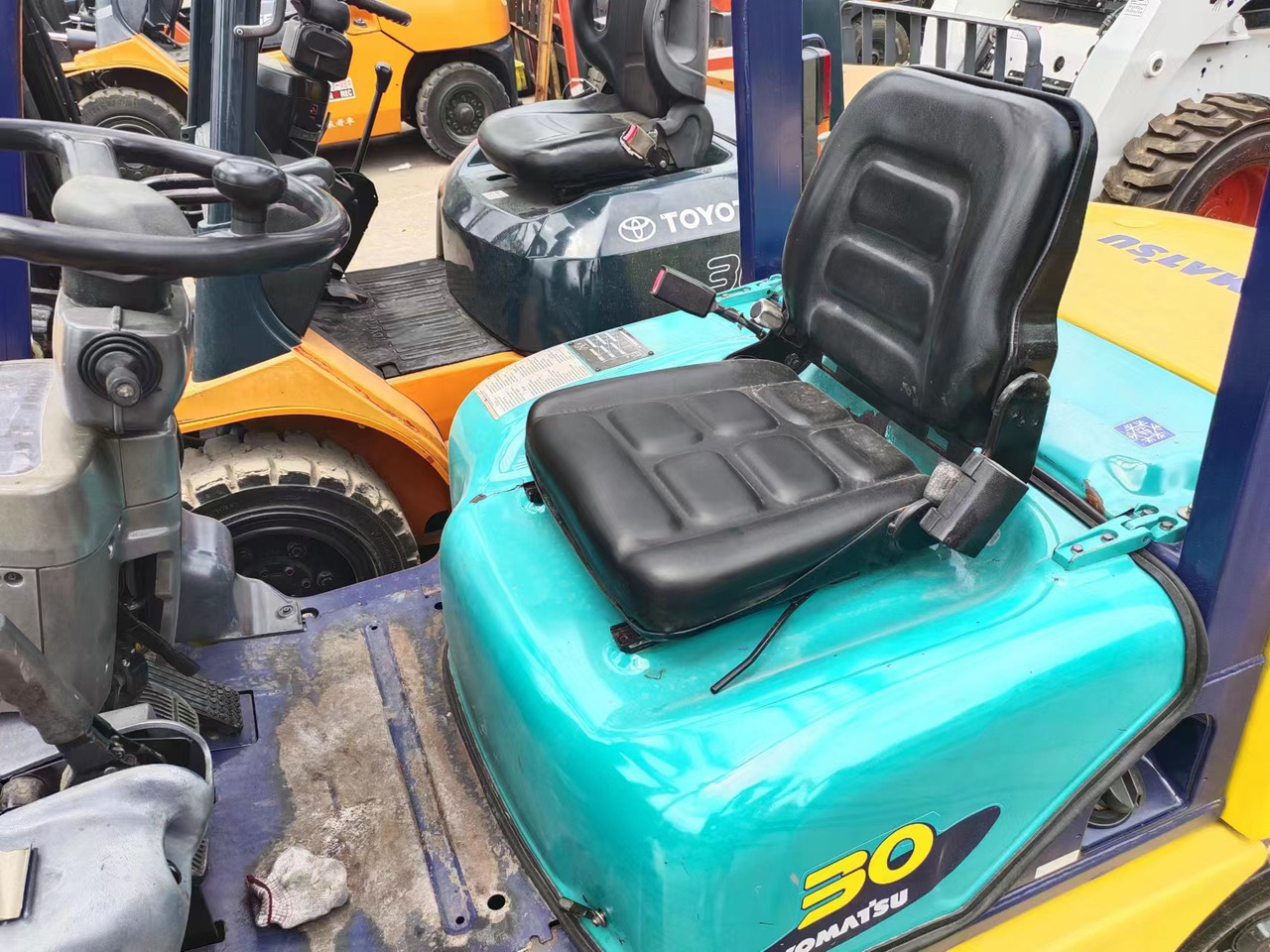 KOMATSU FD30 - Dieseltruck: bild 5 KOMATSU FD30 - Dieseltruck: bild 5