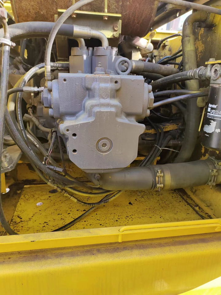 KOMATSU PC200-7 - Bandgrävare: bild 4 KOMATSU PC200-7 - Bandgrävare: bild 4