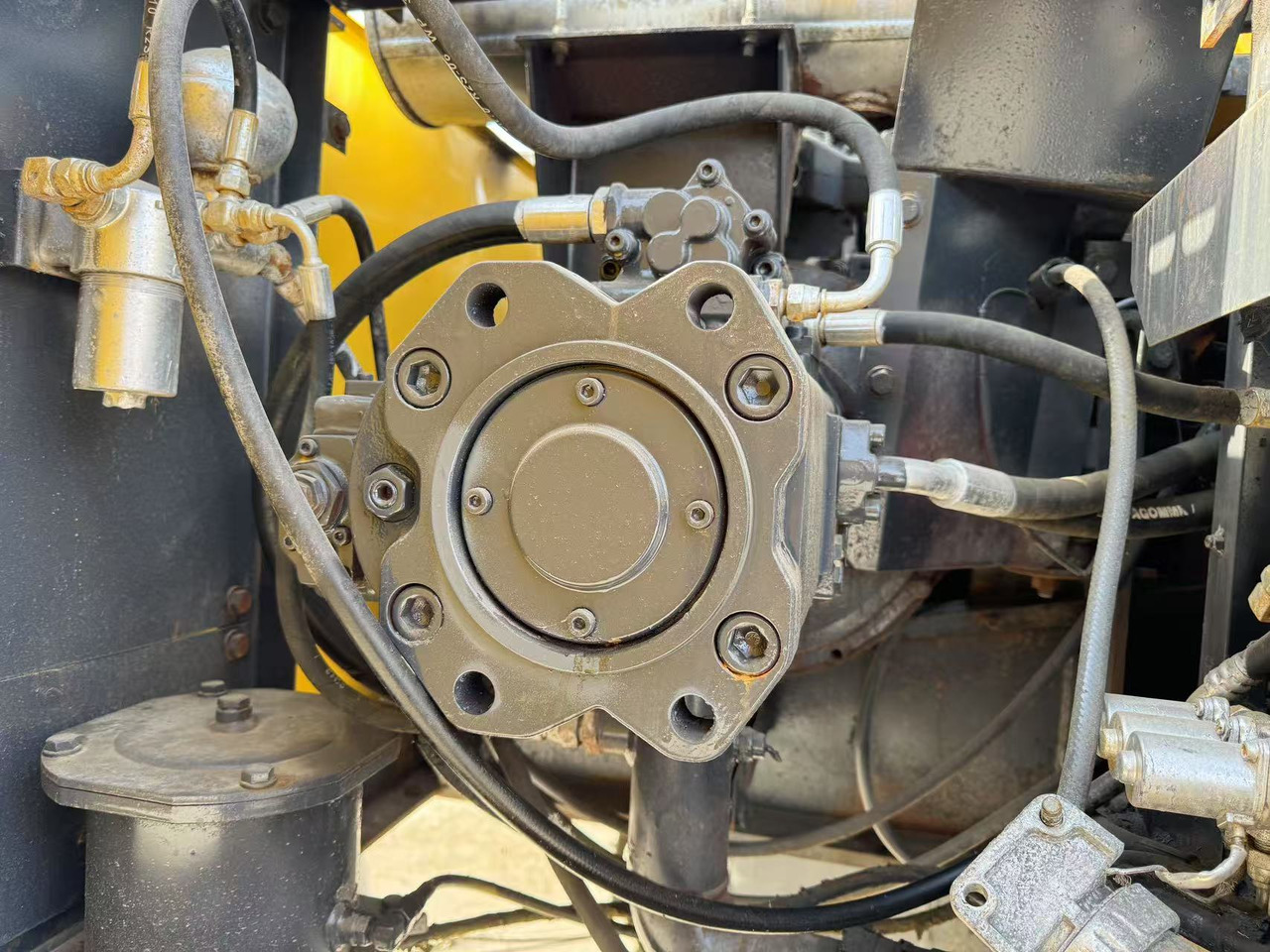 SUMITOMO SH200 - Bandgrävare: bild 4 SUMITOMO SH200 - Bandgrävare: bild 4