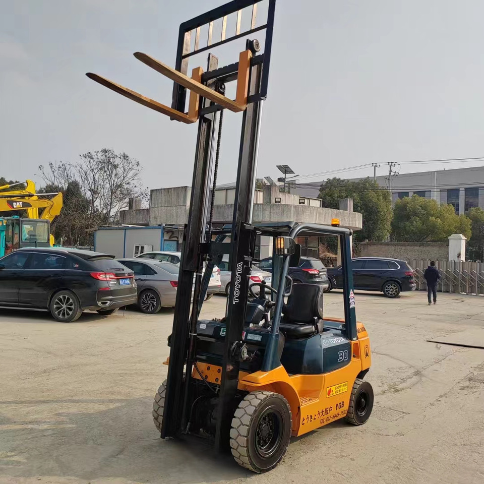 TOYOTA FD30 - Dieseltruck: bild 1 TOYOTA FD30 - Dieseltruck: bild 1