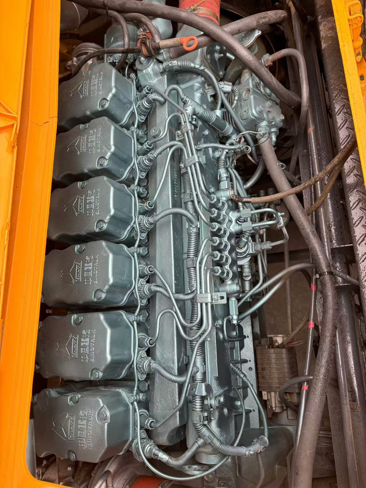 XCMG QY50KC QY50 CHINA TRUCK CRANE 50TONS - Mobilkran: bild 4 XCMG QY50KC QY50 CHINA TRUCK CRANE 50TONS - Mobilkran: bild 4