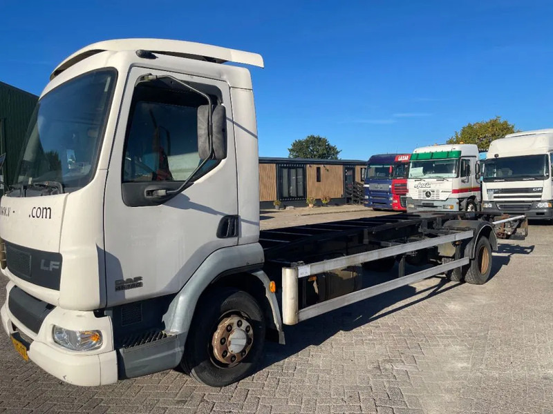 DAF LF 45 Chassis Truck - Chassi lastbil: bild 2 DAF LF 45 Chassis Truck - Chassi lastbil: bild 2