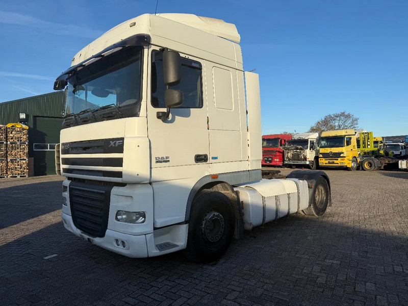 DAF XF 105.460 Tractor unit - Dragbil: bild 3 DAF XF 105.460 Tractor unit - Dragbil: bild 3