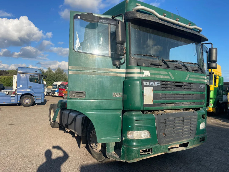 DAF XF 95.430 Tractor Unit - Dragbil: bild 1 DAF XF 95.430 Tractor Unit - Dragbil: bild 1
