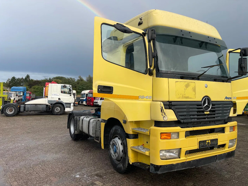 Mercedes-Benz Axor 1843 Tractor unit - Dragbil: bild 1 Mercedes-Benz Axor 1843 Tractor unit - Dragbil: bild 1