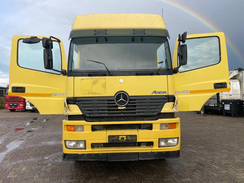 Mercedes-Benz Axor 1843 Tractor unit - Dragbil: bild 2 Mercedes-Benz Axor 1843 Tractor unit - Dragbil: bild 2