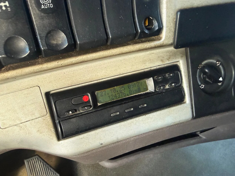 Leasa Renault Magnum 440 Tractor unit Renault Magnum 440 Tractor unit: bild 12 Leasa Renault Magnum 440 Tractor unit Renault Magnum 440 Tractor unit: bild 12