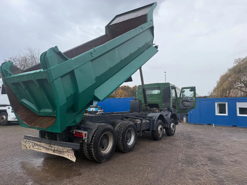 Renault Kerax 420 Manual pump - Tippbil lastbil: bild 4 Renault Kerax 420 Manual pump - Tippbil lastbil: bild 4