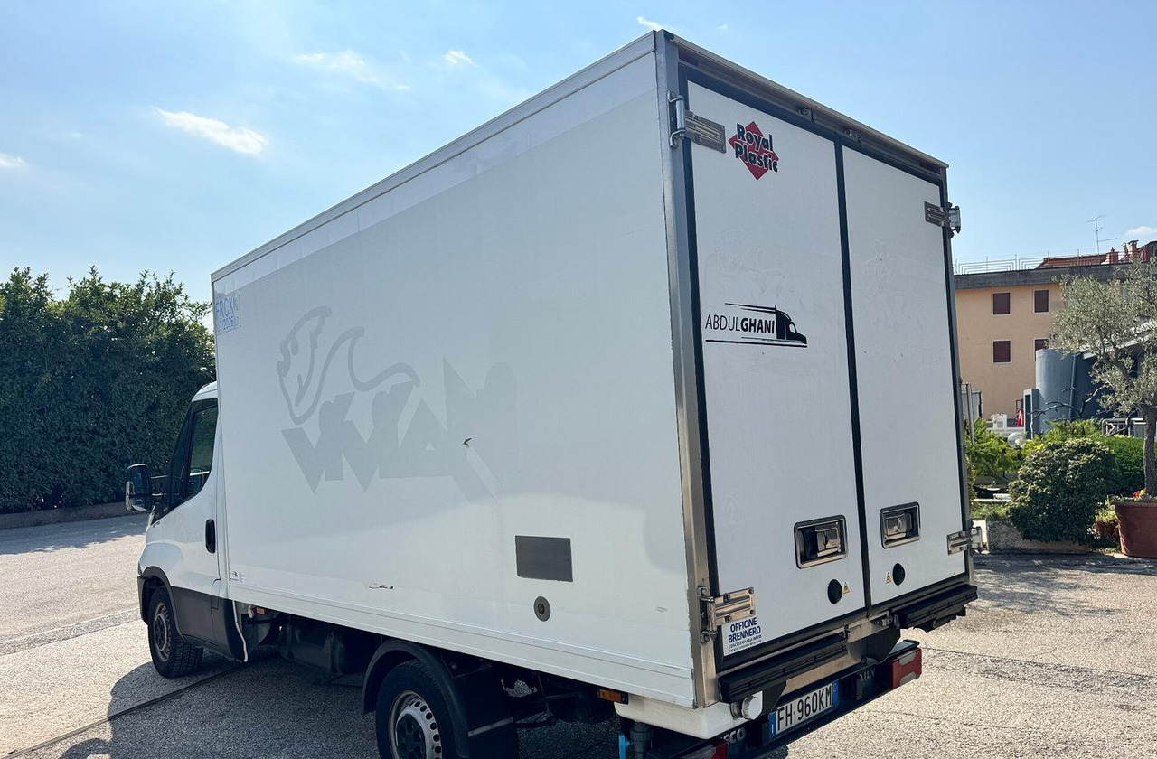 IVECO DAILY 35S15 - FRIGO FRC - PATENTE B - Kylbil: bild 4 IVECO DAILY 35S15 - FRIGO FRC - PATENTE B - Kylbil: bild 4