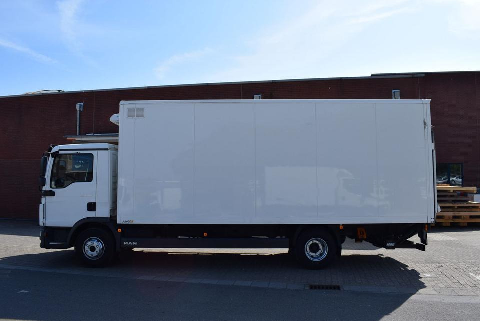 MAN TGL 8.180 Koffer 6,20mLBW 1000KG Klima - Kylbil lastbil: bild 1 MAN TGL 8.180 Koffer 6,20mLBW 1000KG Klima - Kylbil lastbil: bild 1