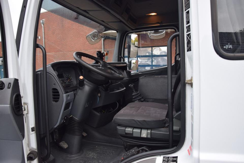 Bärgningsbil Mercedes-Benz Atego 818 Abschepp. Seilwinde AHK Klima Liege: bild 16 Bärgningsbil Mercedes-Benz Atego 818 Abschepp. Seilwinde AHK Klima Liege: bild 16
