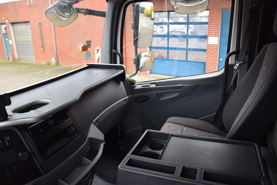 Bärgningsbil Mercedes-Benz Atego 818 Abschepp. Seilwinde AHK Klima Liege: bild 19 Bärgningsbil Mercedes-Benz Atego 818 Abschepp. Seilwinde AHK Klima Liege: bild 19