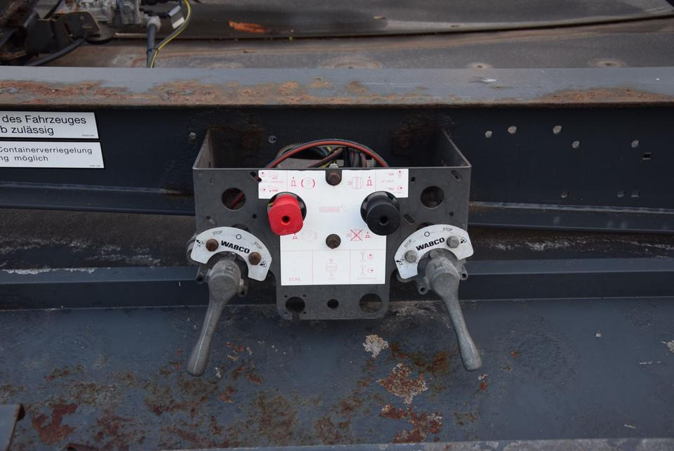 Containersläp/ Växelflaksläp Schmitz Cargobull  AFW 18 L20 Maxi SAF Achsen 2 X Palettenkasten: bild 15