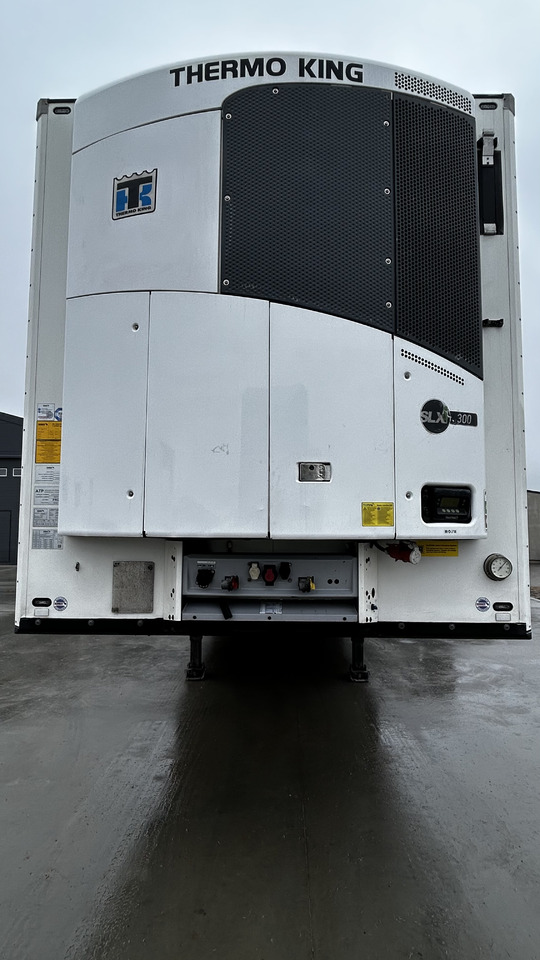 SCHMITZ SKO 24 - Kyl/ Frys semitrailer: bild 2 SCHMITZ SKO 24 - Kyl/ Frys semitrailer: bild 2