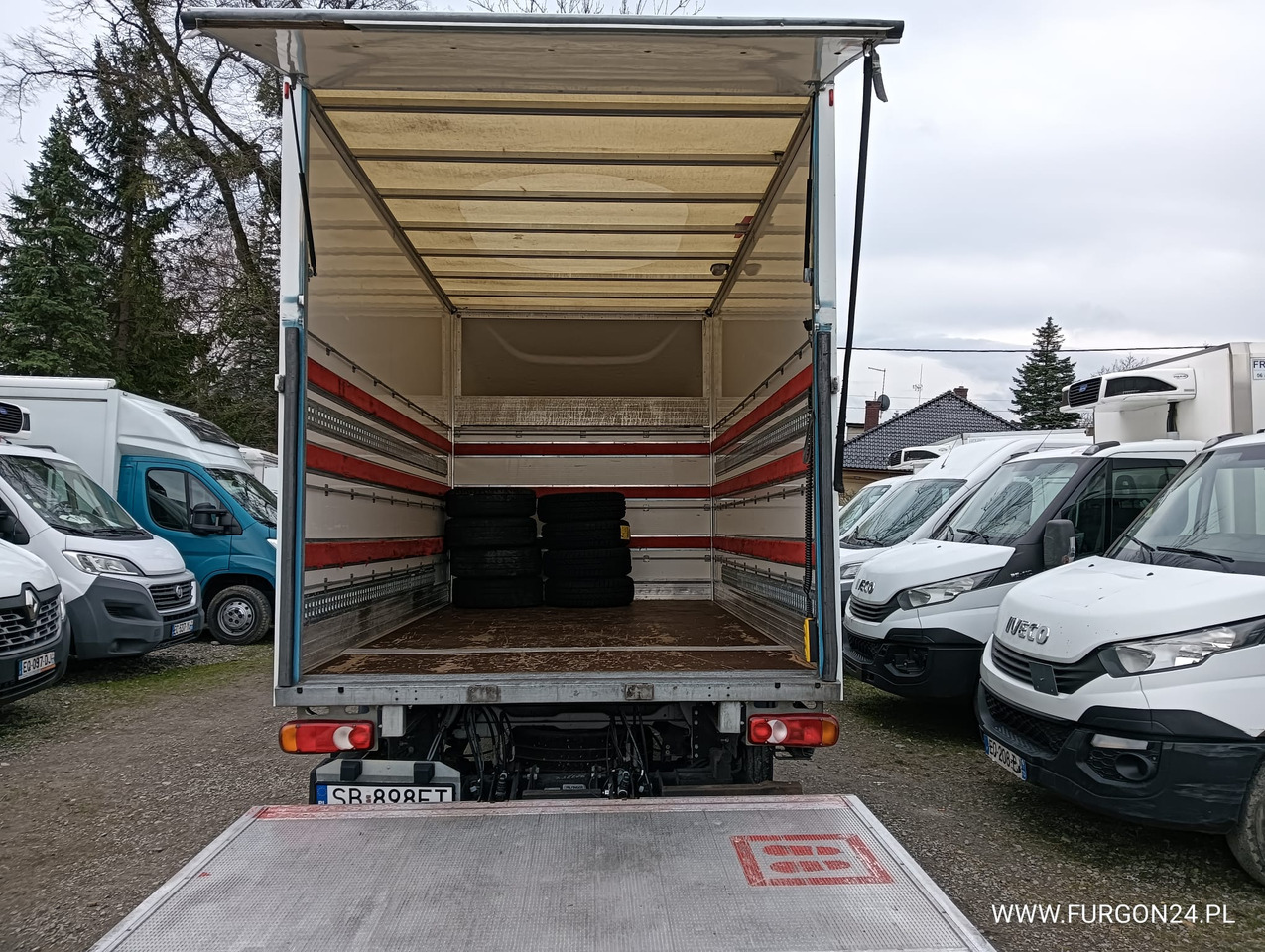 FIAT DUCATO KONTENER WINDA NR 742 - Volymskåp: bild 5 FIAT DUCATO KONTENER WINDA NR 742 - Volymskåp: bild 5
