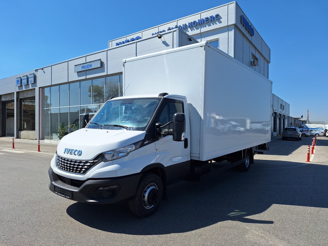 IVECO DAILY 72C18 A8 34m3 - Skåpbil: bild 1 IVECO DAILY 72C18 A8 34m3 - Skåpbil: bild 1