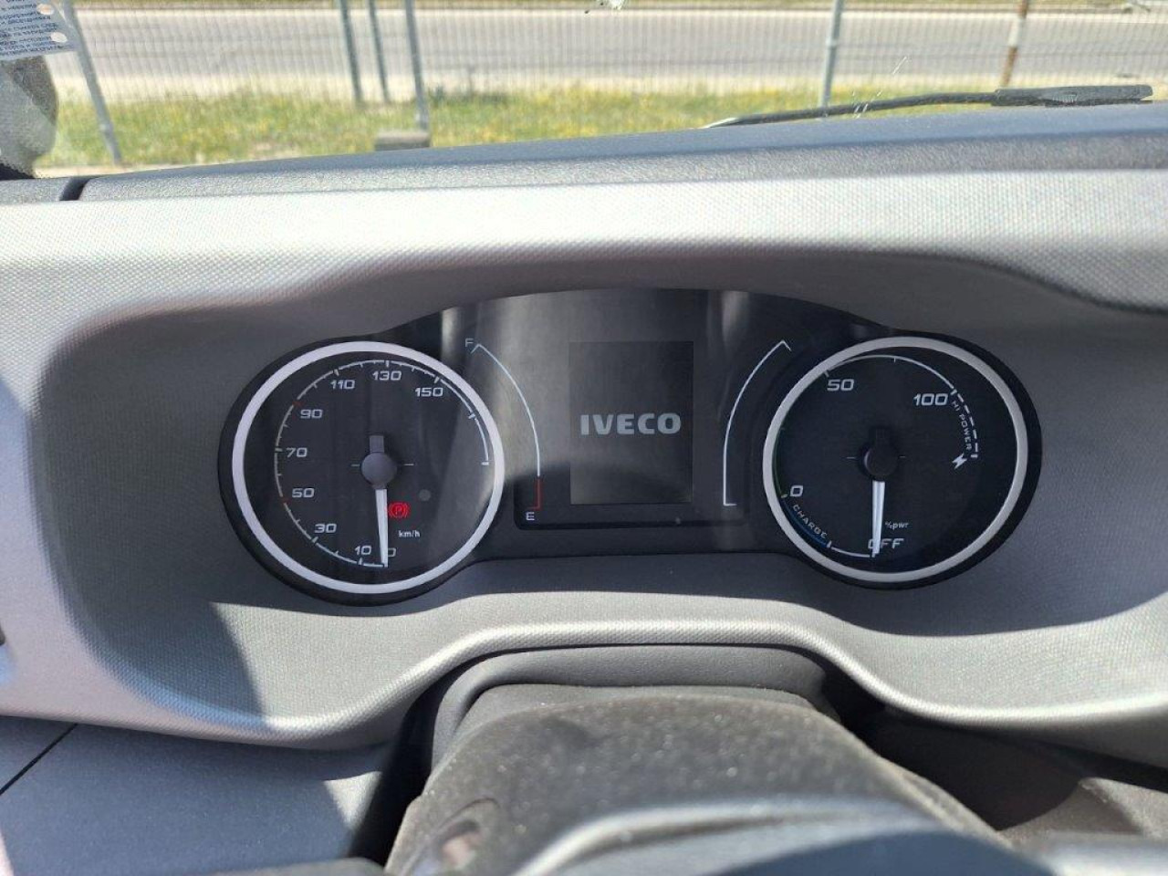 IVECO 35S14E/P - Skåpbil, El transportbil: bild 3 IVECO 35S14E/P - Skåpbil, El transportbil: bild 3