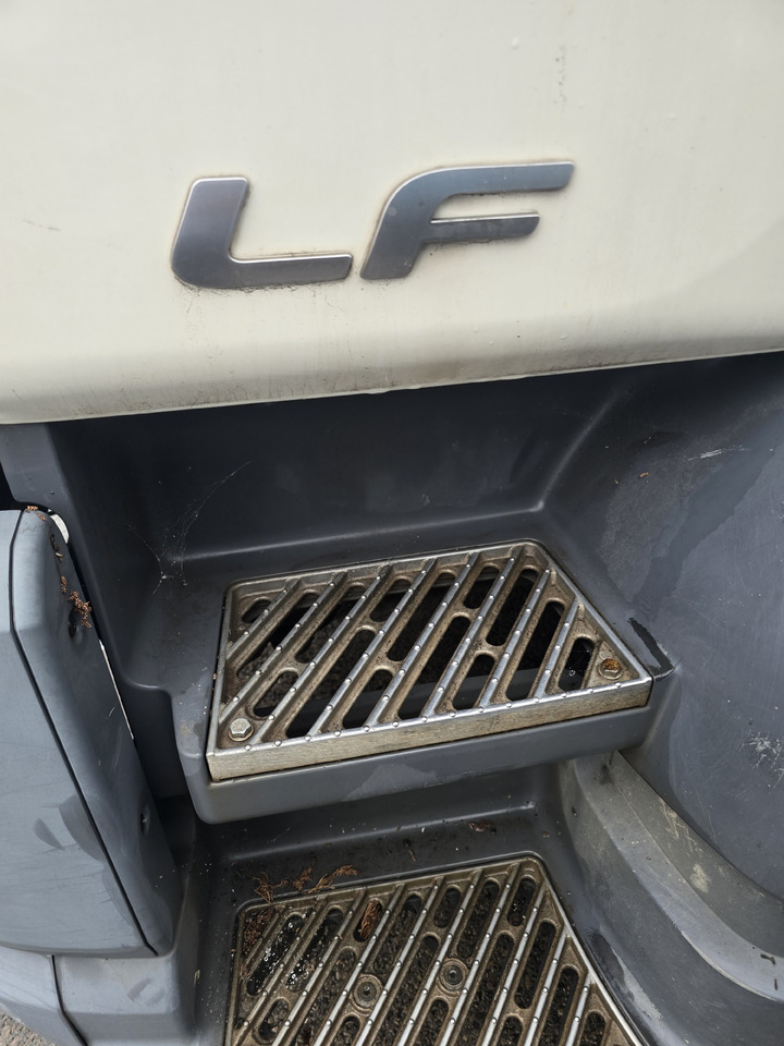 DAF LF 320 - Lastbil med skåp: bild 3 DAF LF 320 - Lastbil med skåp: bild 3