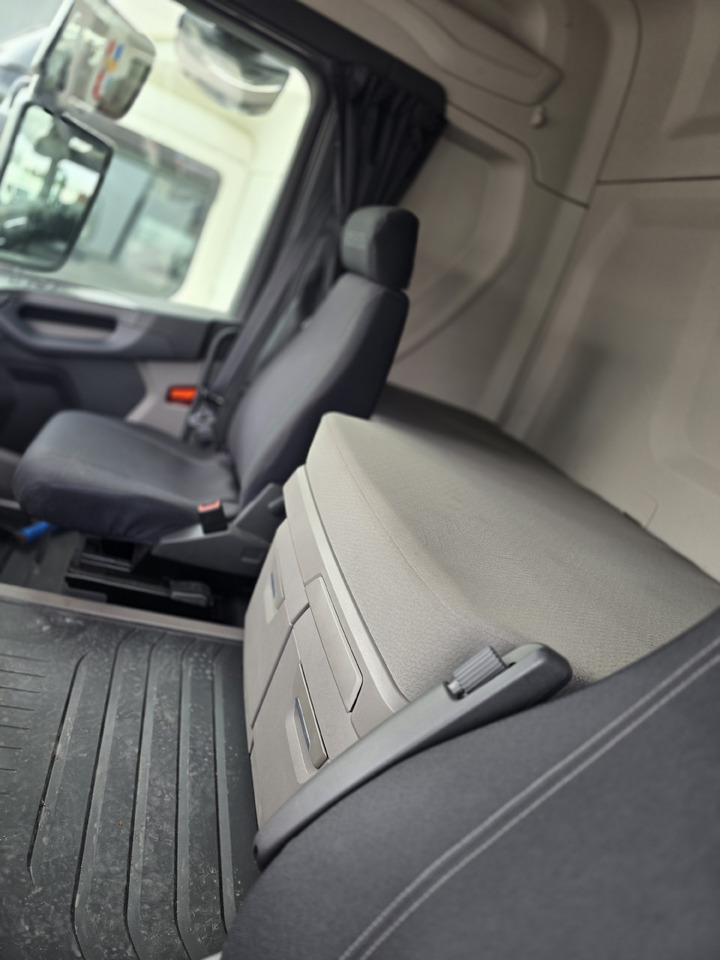 Containerbil/ Växelflak lastbil SCANIA R 450: bild 15