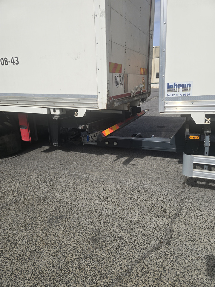 Containerbil/ Växelflak lastbil SCANIA R 450: bild 8