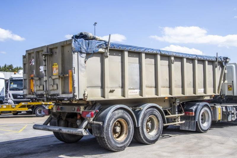 Benalu ALU + 2X BLAD/BLAD-SPRING-STEEL - Tippbil semitrailer: bild 3 Benalu ALU + 2X BLAD/BLAD-SPRING-STEEL - Tippbil semitrailer: bild 3