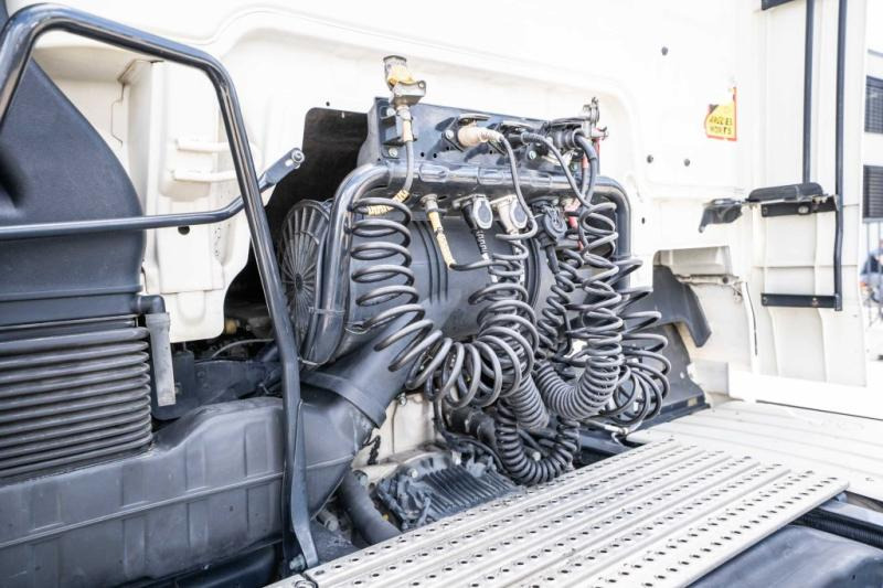 MAN TGX 18.480 XLX BLS+INTARDER - Dragbil: bild 4 MAN TGX 18.480 XLX BLS+INTARDER - Dragbil: bild 4