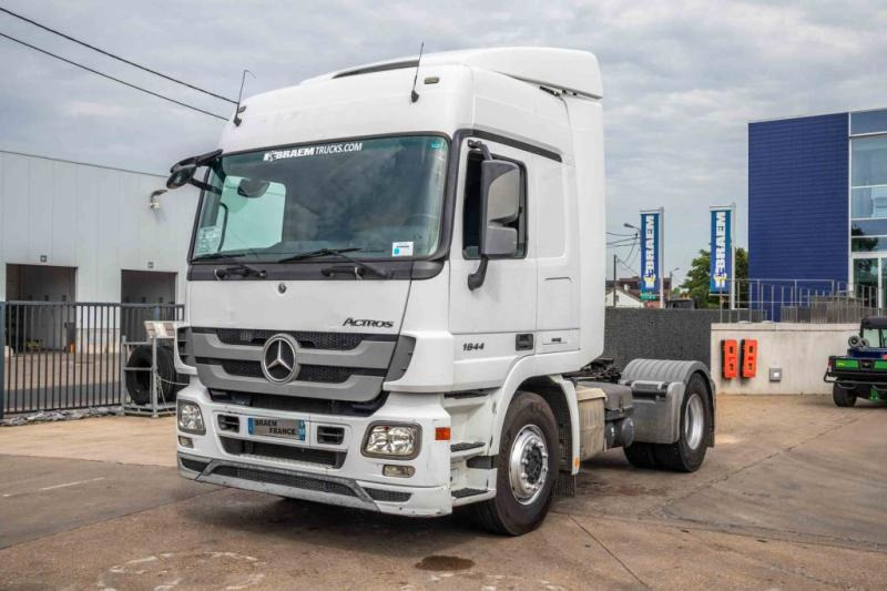 Mercedes ACTROS 1844 LS-MP3+E5+VOITH - Dragbil: bild 1 Mercedes ACTROS 1844 LS-MP3+E5+VOITH - Dragbil: bild 1